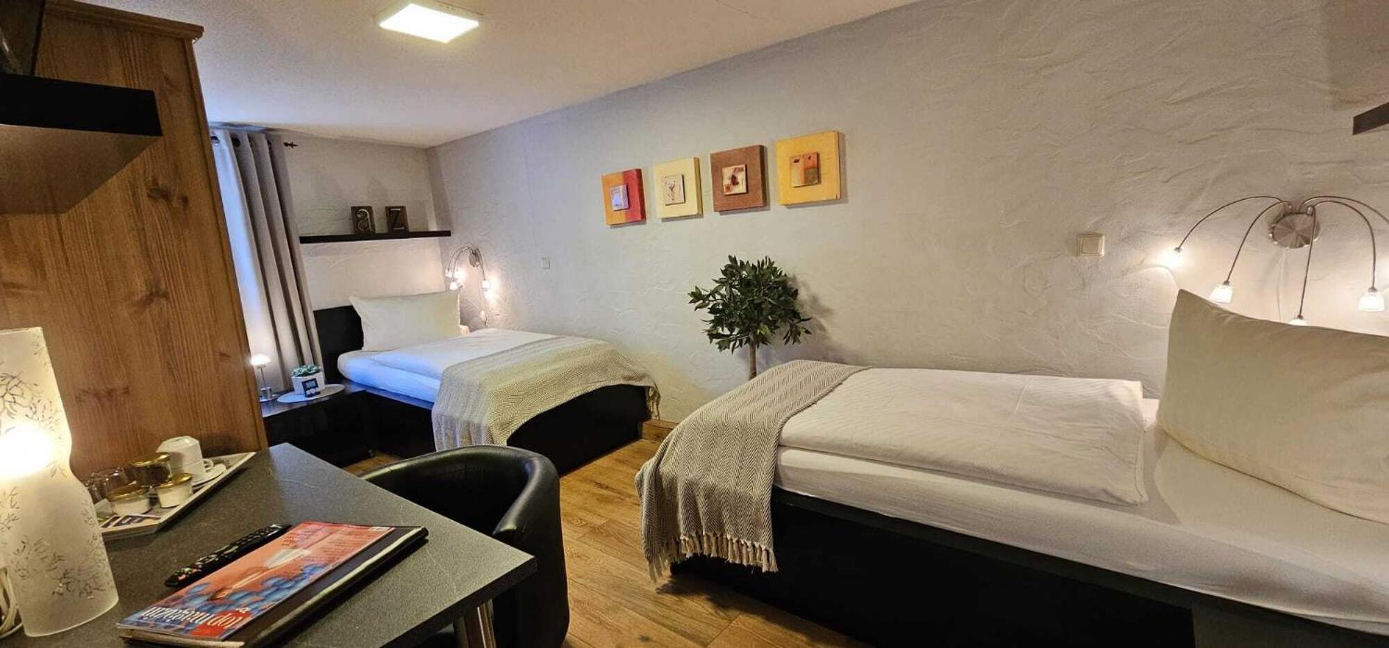 Hotelbetriebe Gueldenhaupt Gmbh Arnsberg Ngoại thất bức ảnh