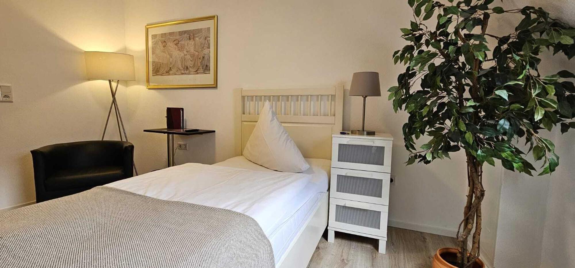 Hotelbetriebe Gueldenhaupt Gmbh Arnsberg Ngoại thất bức ảnh