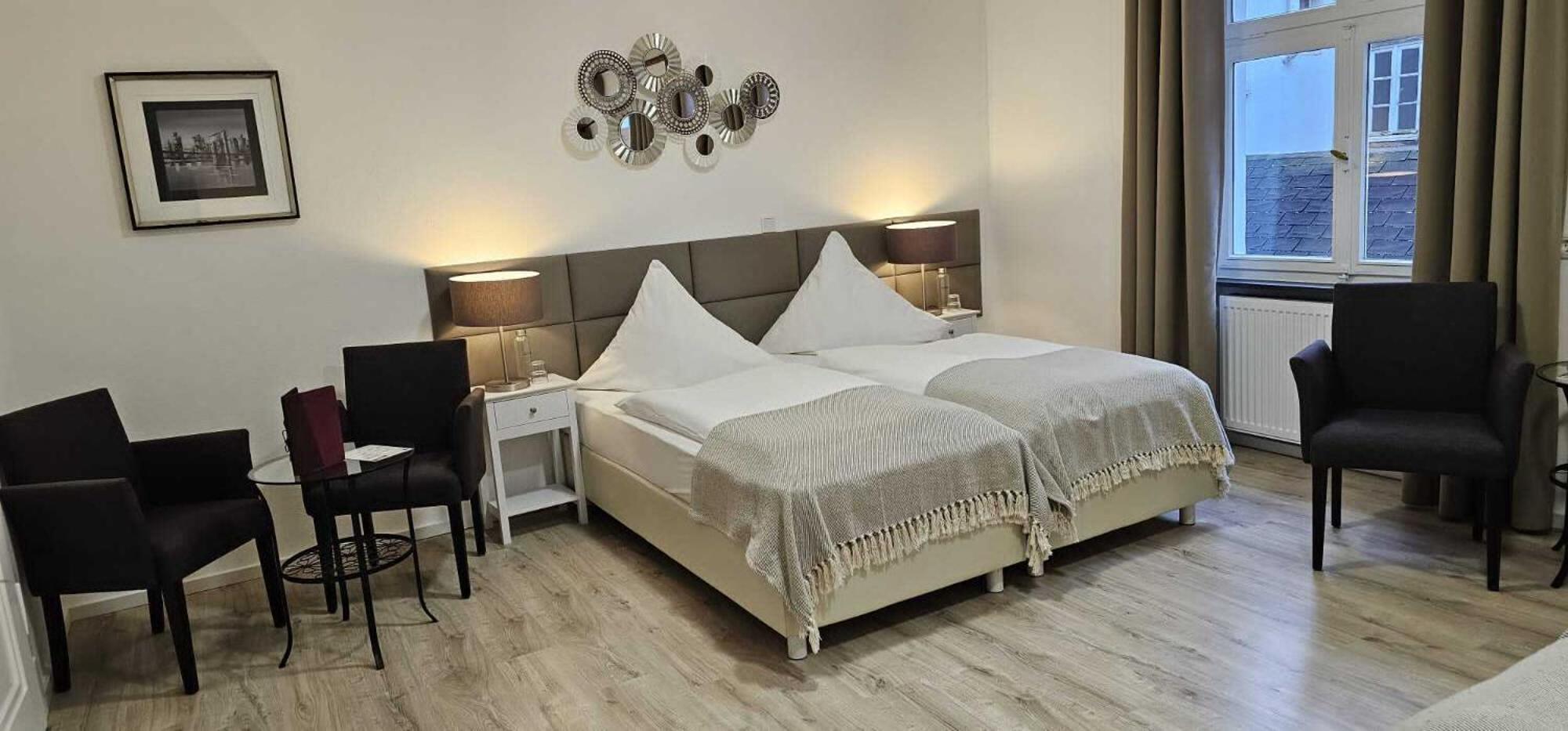 Hotelbetriebe Gueldenhaupt Gmbh Arnsberg Phòng bức ảnh